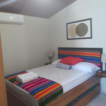 Hotel Antiguo Antiguo Cuscatlan Room photo