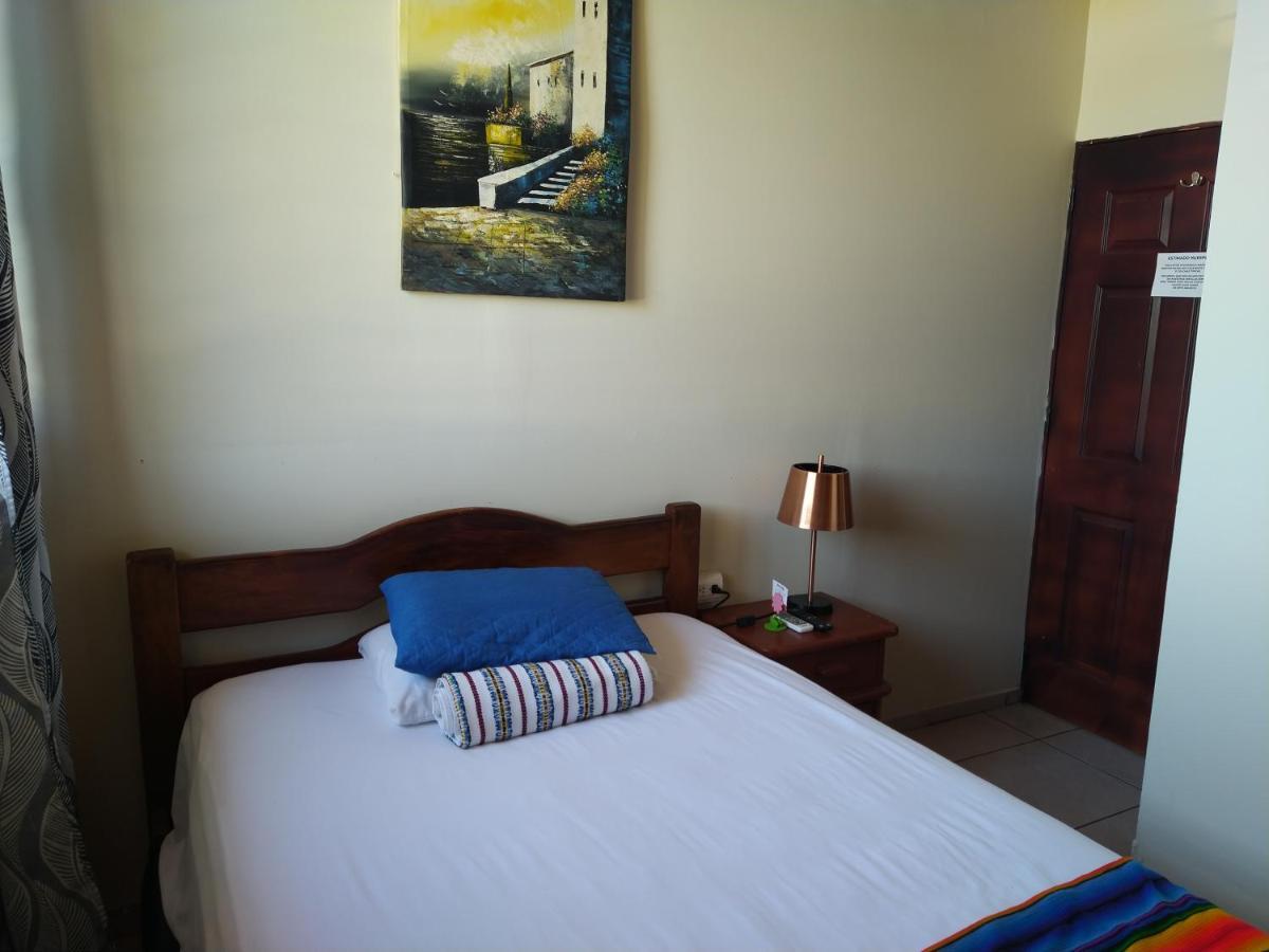 Hotel Antiguo Antiguo Cuscatlan Room photo