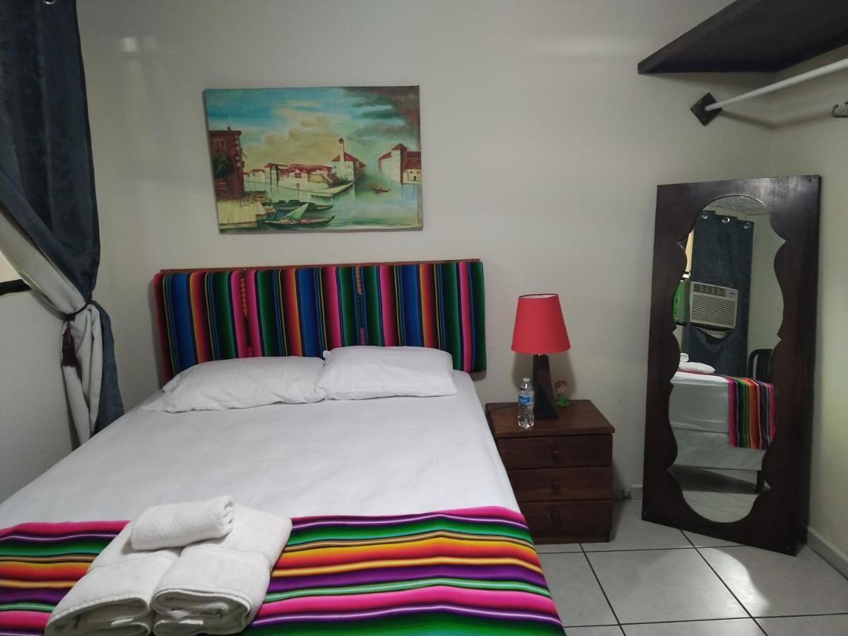 Hotel Antiguo Antiguo Cuscatlan Exterior photo