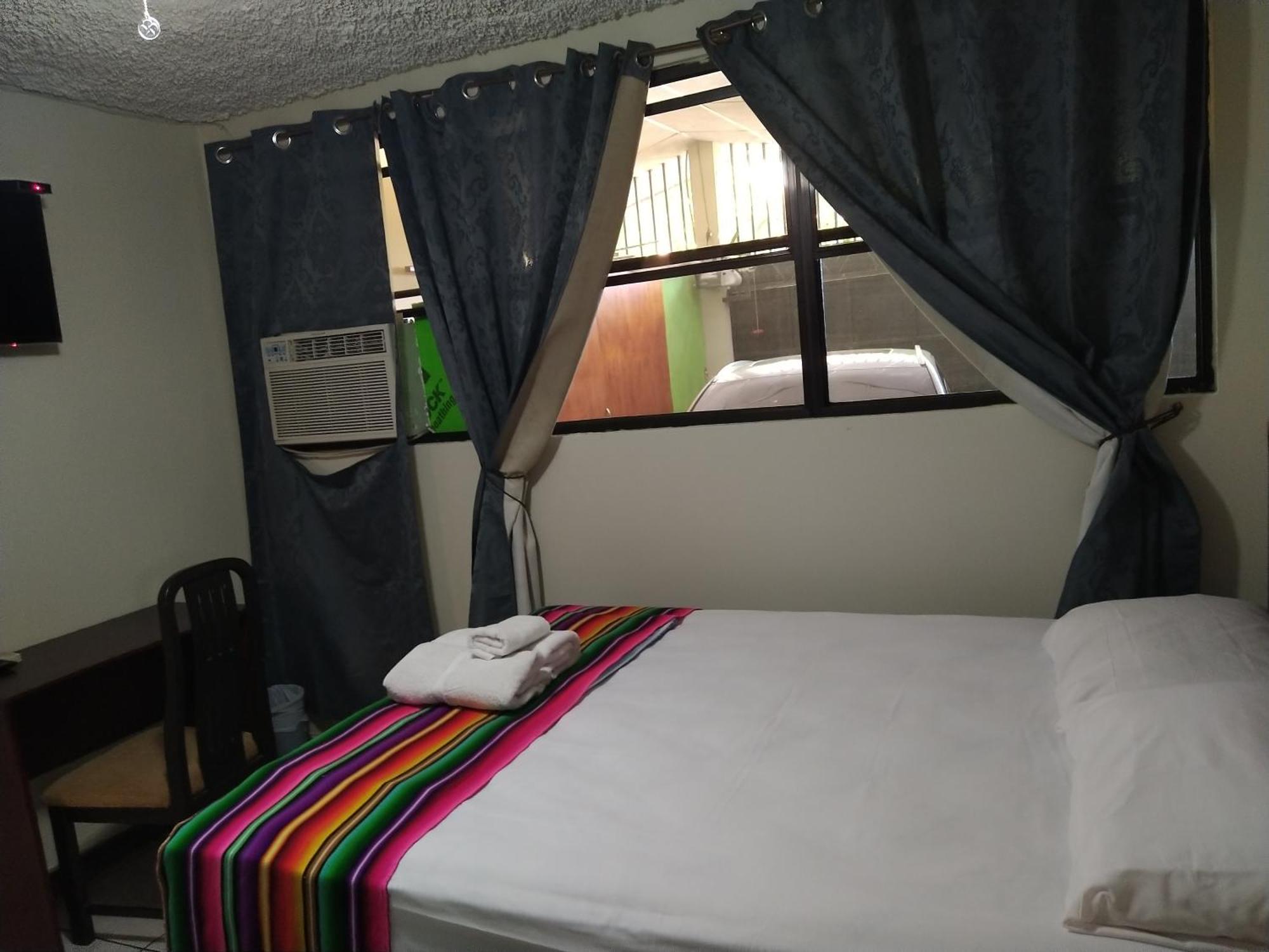 Hotel Antiguo Antiguo Cuscatlan Room photo