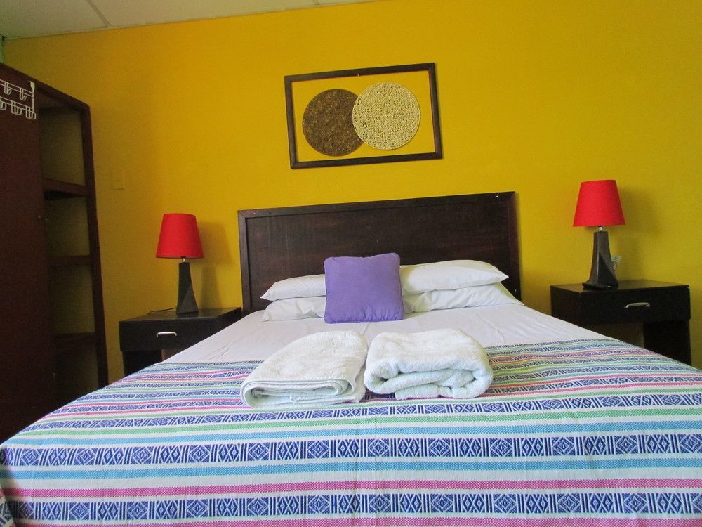 Hotel Antiguo Antiguo Cuscatlan Exterior photo